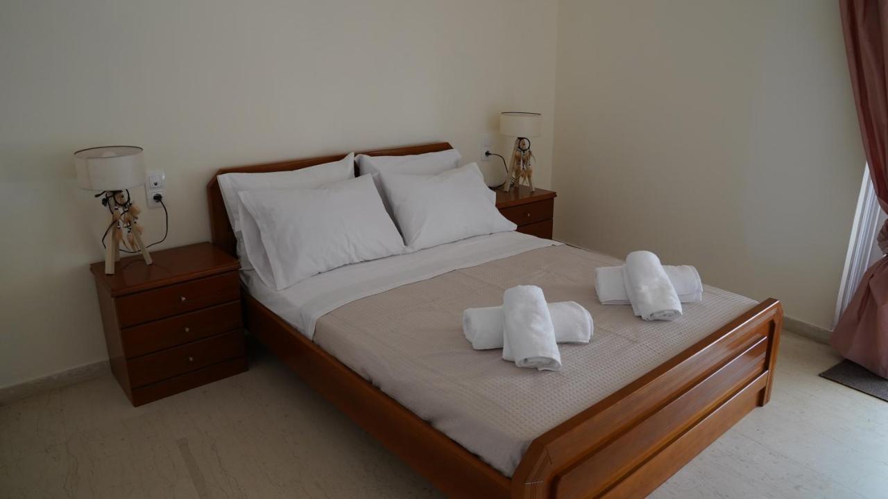 Km Beach View Apartment Χανιά Εξωτερικό φωτογραφία